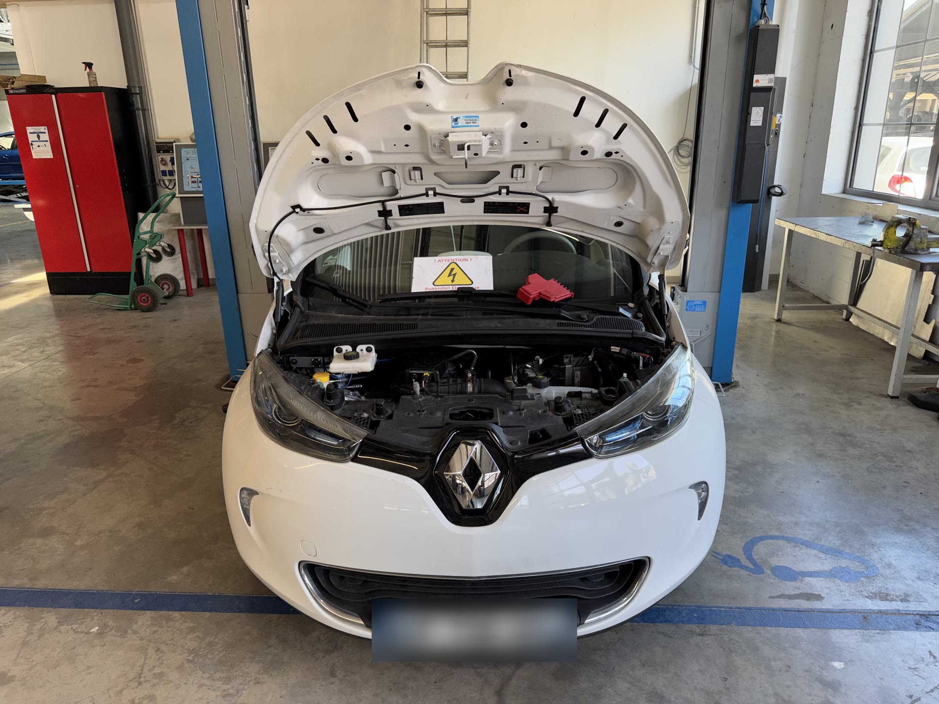 bonnet-open